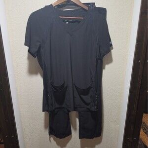 Med Couture Women’s Black Scrubs Set Top Pants Medium